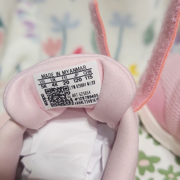 ADIDAS PINK SNEAKERS - Picture 6 of 9